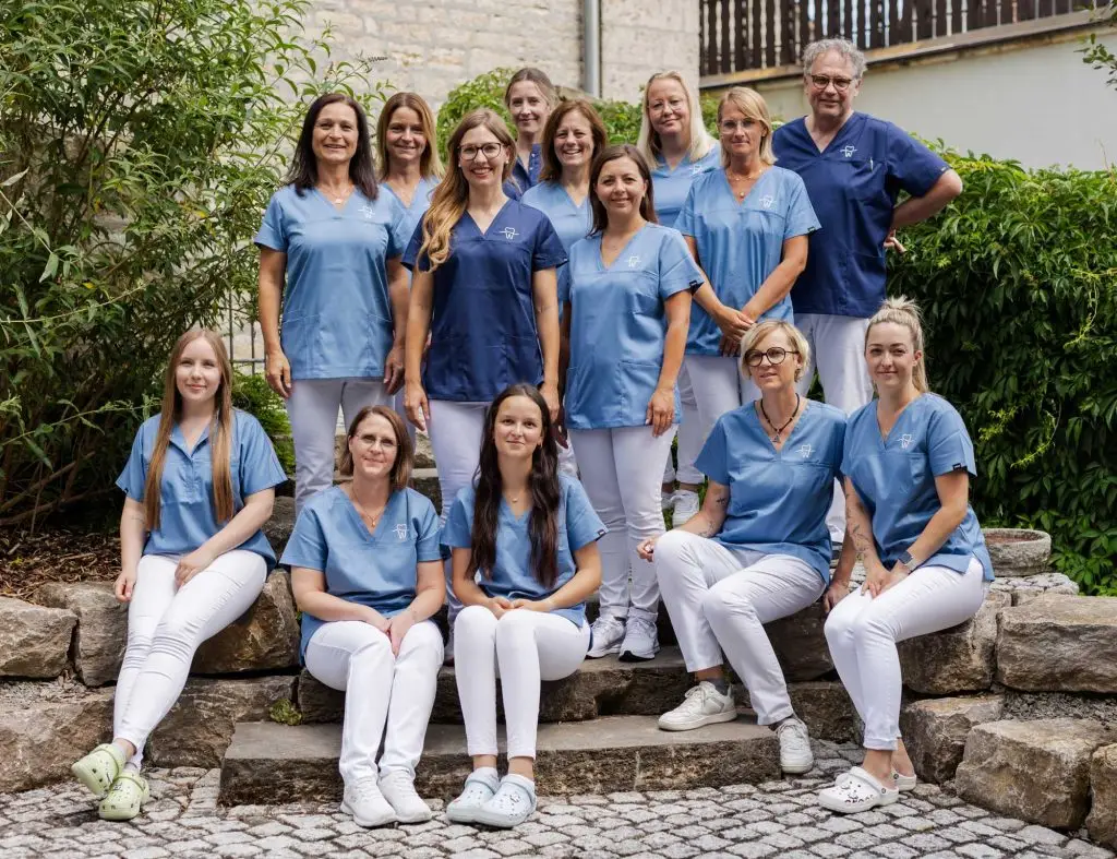 Das Team der Zahnarztpraxis Fante